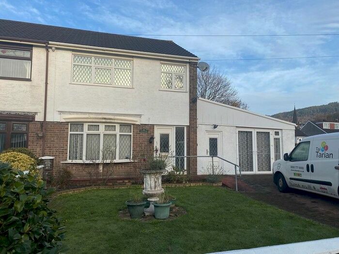 3 Bedroom Semi-Detached House To Rent In Aldergrove Close, Baglan, Port Talbot, Neath Port Talbot. SA12