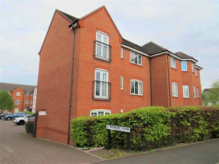 2 Bedroom Flat To Rent In Wedgbury Close, Wednesbury, WS10