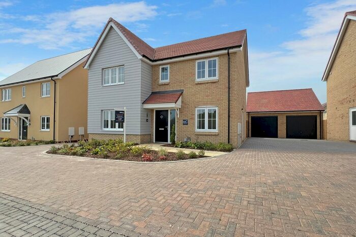 4 Bedroom Detached House For Sale In Reed Meadow, Willow Park, Halstead, CO9