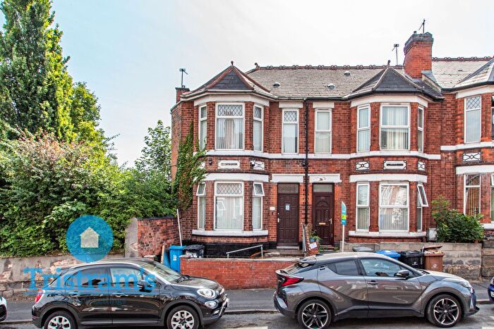 5 Bedroom End Of Terrace House For Sale In St. Thomas Road, Derby, DE23