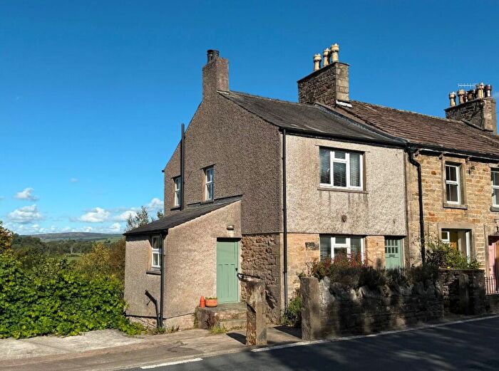 2 Bedroom End Of Terrace House To Rent In Town End Cottage, Melling, LA6