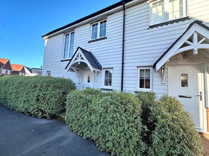 3 Bedroom Semi-Detached House To Rent In Lethaby Road, Bognor Regis, PO21