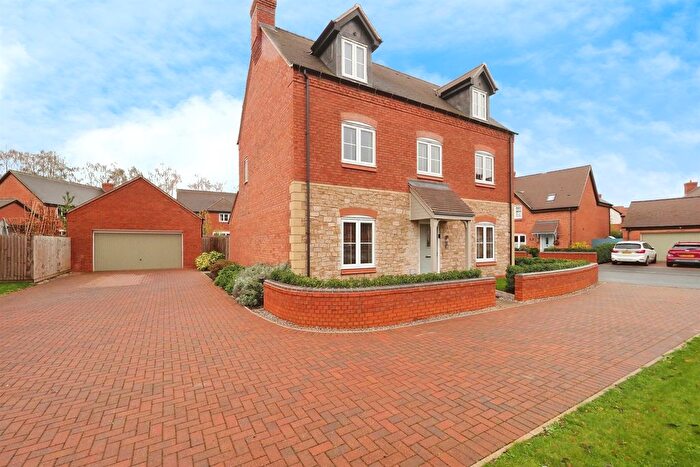 5 Bedroom Detached House For Sale In Priory Close, Breedon-On-The-Hill, Derby, DE73
