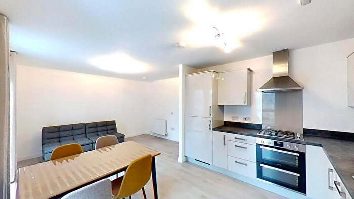 2 Bedroom Flat To Rent In Elsie Inglis Way, Edinburgh, EH7