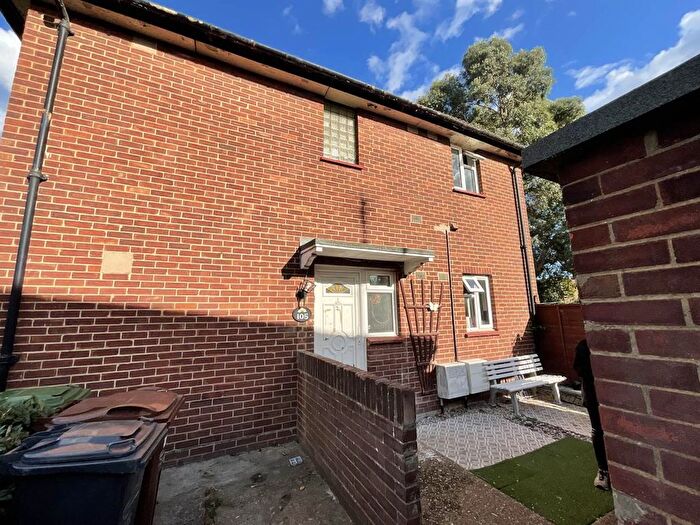 2 Bedroom Detached House To Rent In Eastern Avenue West, Chadwell Heath, Romford, RM6