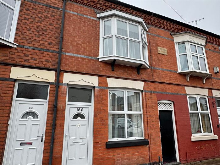 2 Bedroom Terraced House To Rent In Dunton Street, Leicester, LE3