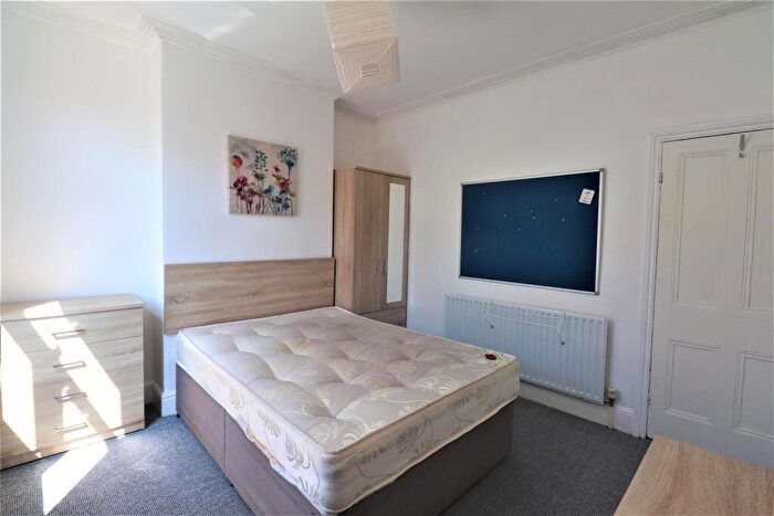 4 Bedroom Terraced House To Rent In Eldon Road, Birmingham, B16