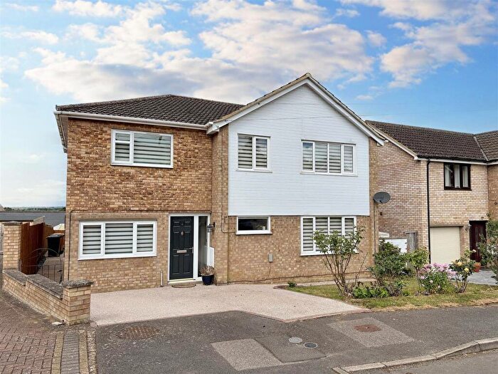 4 Bedroom Detached House For Sale In Prospect Close, Wollaston, Wellingborough, NN29