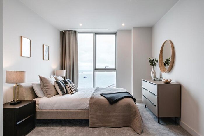 2 Bedroom Penthouse To Rent In The Lexington, B William Jessop Way Liverpool, L3