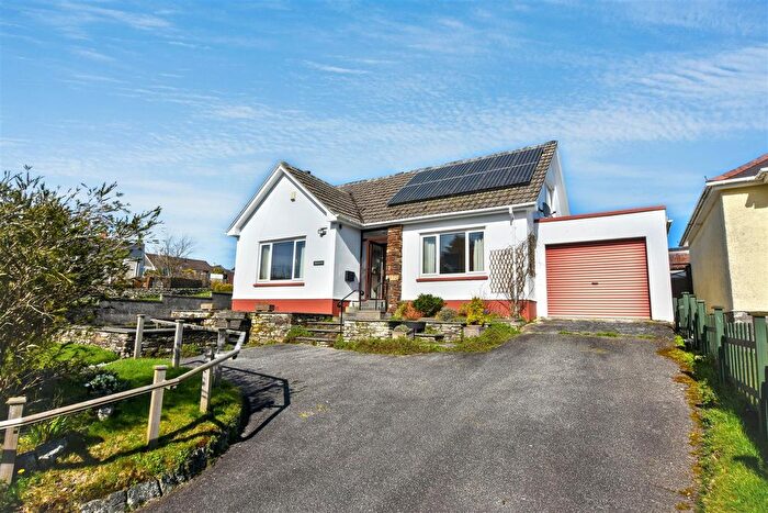 4 Bedroom Detached Bungalow For Sale In Tregonning Road, Stithians, Truro, TR3