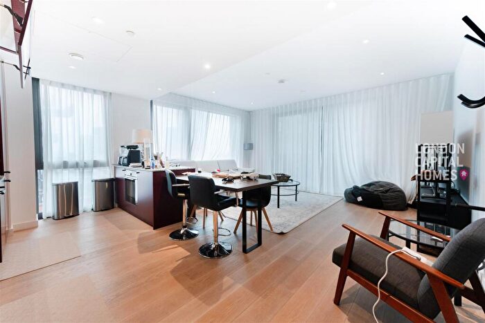 2 Bedroom Apartment To Rent In Legacy Building, Viaduct Gardens, London, SW11