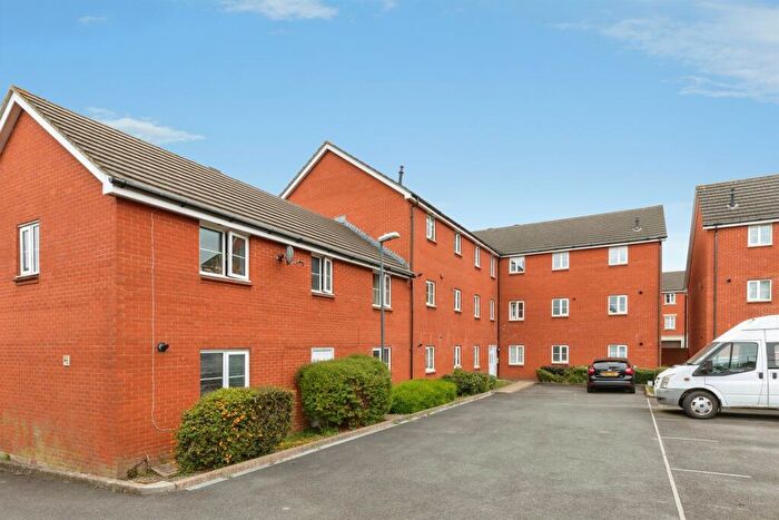 2 Bedroom Flat For Sale In Wordsworth Road, Bristol, BS7