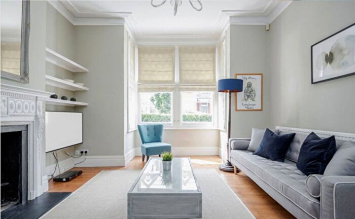 6 Bedroom Property For Sale In Killyon Road, Clapham Old Town, London, SW8