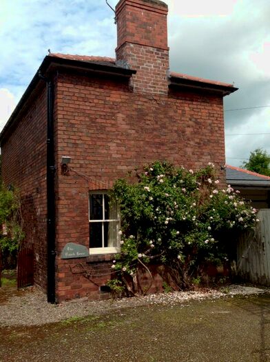 2 Bedroom Detached House To Rent In Cavendish Terrace, Carlisle, CA3