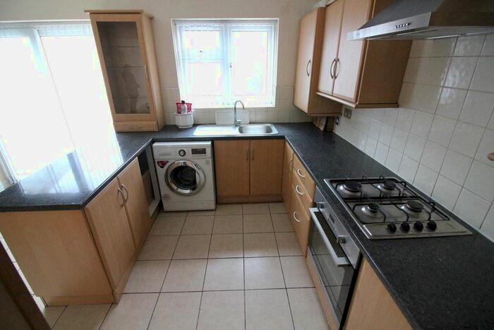 4 Bedroom Terraced House To Rent In Windermere Road, Southall, UB1