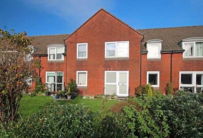 1 Bedroom Retirement Property For Sale In Homebridge House, Fordingbridge, SP6