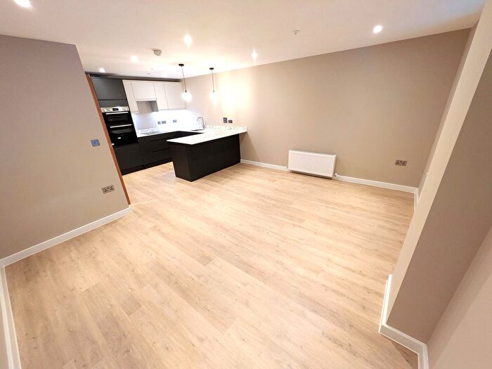 1 Bedroom Flat To Rent In Midland House, Notte Street, PL1