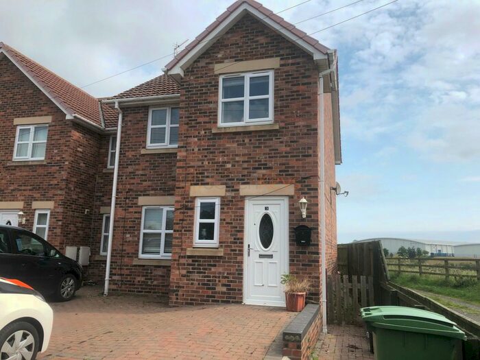 3 Bedroom End Of Terrace House To Rent In The Tilery, Dene Crescent, Shotton Colliery, DH6