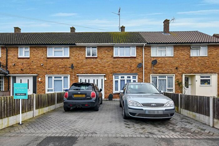 3 Bedroom Terraced House For Sale In Blyth Avenue, Shoeburyness, Essex, SS3