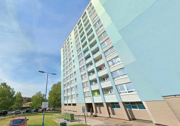 2 Bedroom Flat To Rent In Yeamans House, Redcliffe, BS1