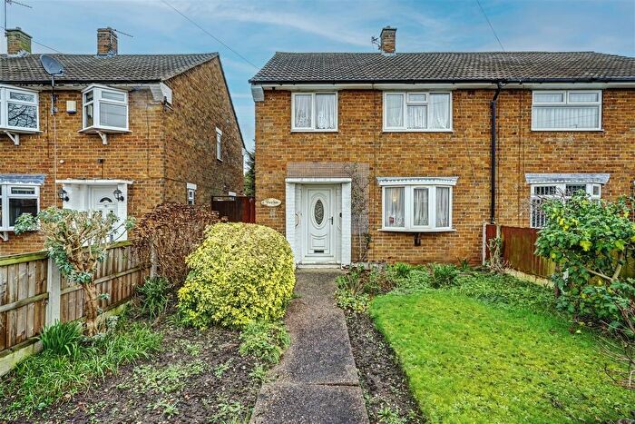 3 Bedroom Semi Detached House For Sale In Petersham Road, Long Eaton, NG10