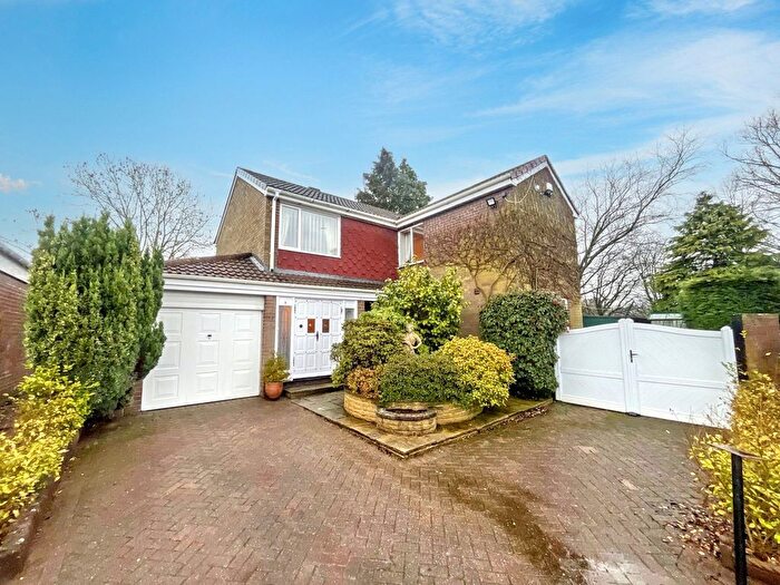 4 Bedroom Detached House For Sale In Luttryngton Court, Newton Aycliffe, DL5