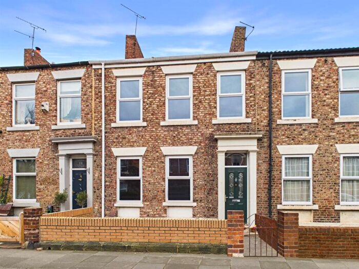 4 Bedroom Terraced House For Sale In Frank Place, North Shields, NE29