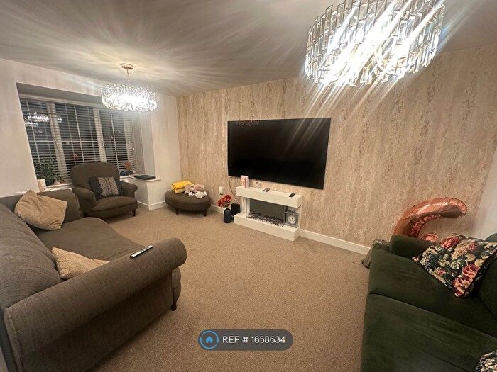 3 Bedroom Detached House To Rent In Poulson Road, Rugby, CV23