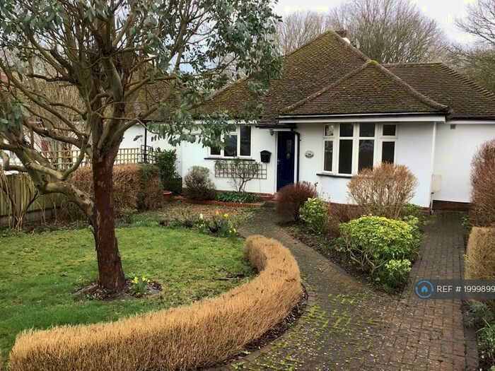 2 Bedroom Bungalow To Rent In Fordwich Road, Sturry, Canterbury, CT2