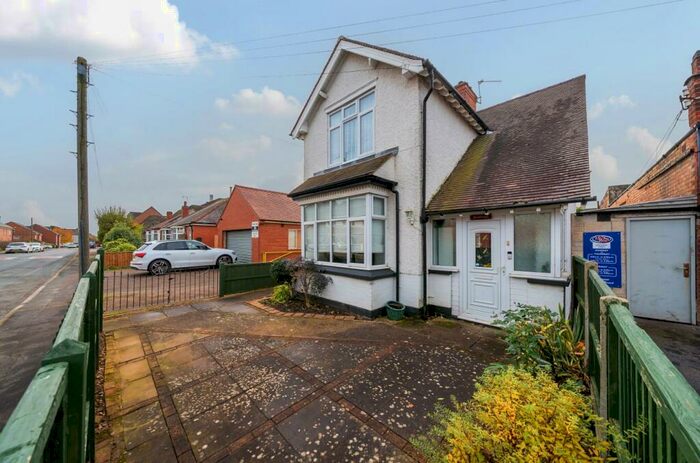 2 Bedroom Detached House For Sale In Rossendale Road, Earl Shilton, Leicester, LE9