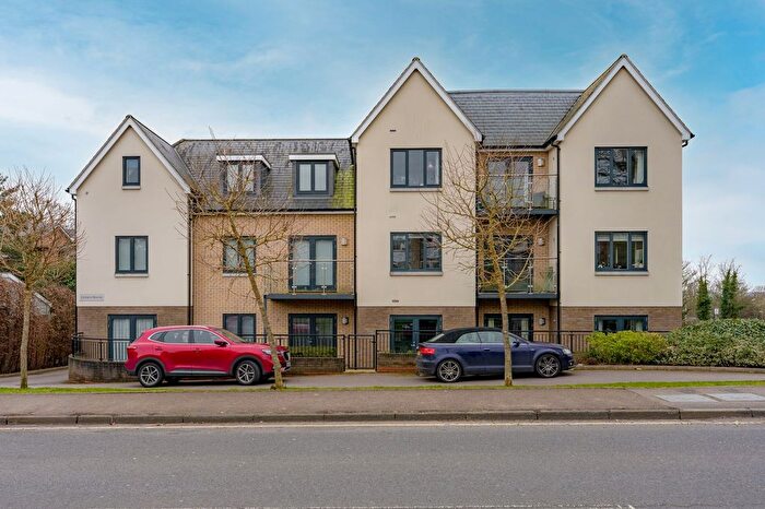 2 Bedroom Flat For Sale In Centre Drive, Linden House, CM16