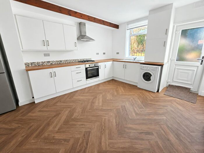 2 Bedroom Terraced House To Rent In Loxley View Road, Sheffield, S10