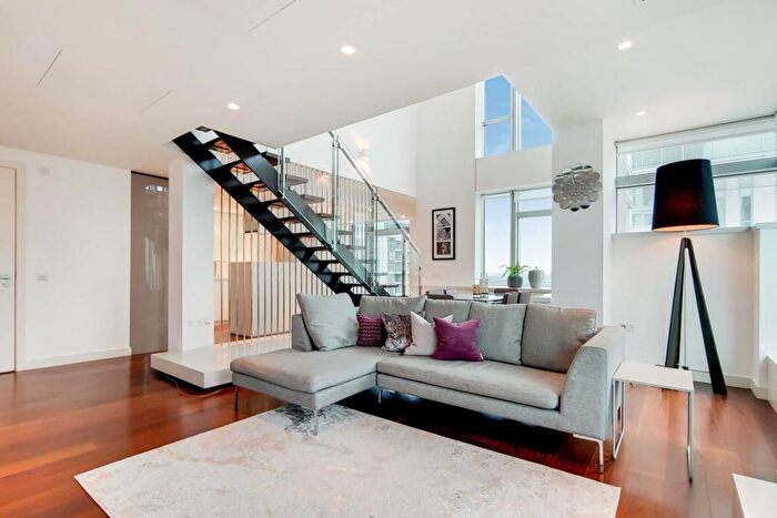 2 Bedroom Penthouse To Rent In Pan Peninsula Square, London, E14