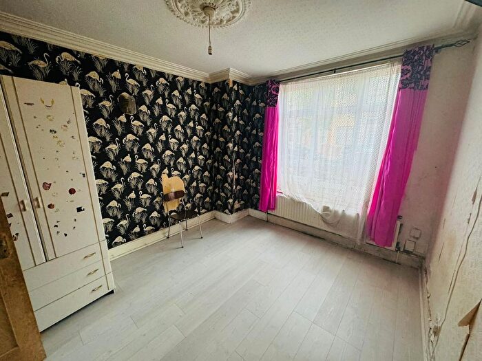 4 Bedroom Terraced House To Rent In Central Park Road, London, E6