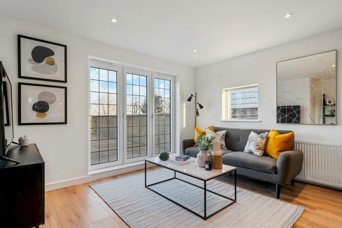 2 Bedroom Flat To Rent In Ucar House, Colindale, London, HA8