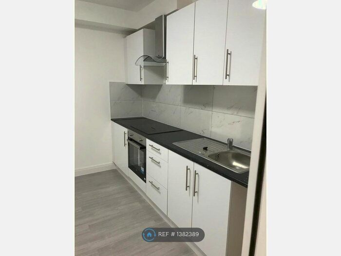 Studio To Rent In Torridon Road, London, SE6