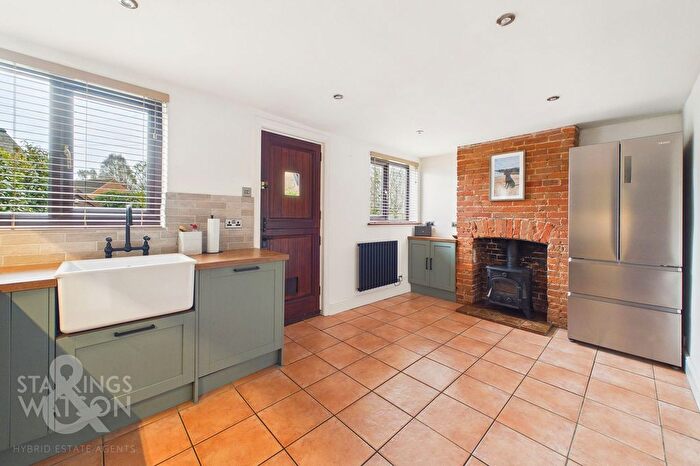 2 Bedroom Terraced House For Sale In Station Road, Eccles, Norwich, NR16