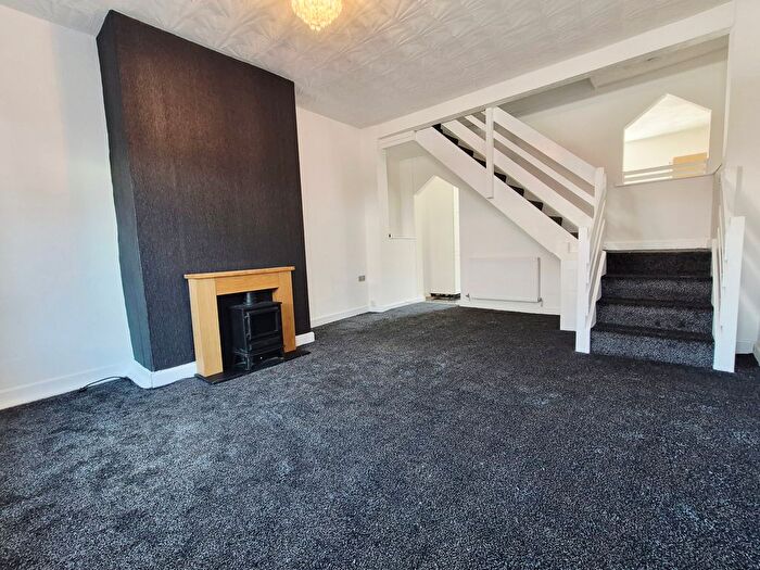 3 Bedroom Property To Rent In Mosley Street, Blackburn, BB2