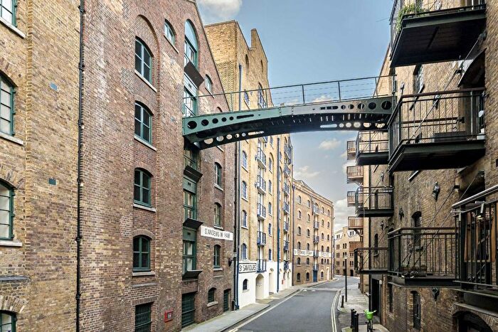 2 Bedroom Flat For Sale In Shad Thames, Shad Thames, SE1