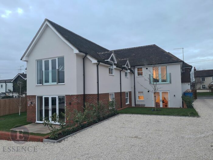 2 Bedroom Flat To Rent In Roman Road, Mountnessing, Brentwood, Essex, CM15