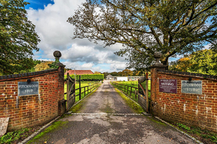 5 Bedroom Detached House For Sale In Horsham Lane, Ewhurst, Cranleigh, Surrey, GU6