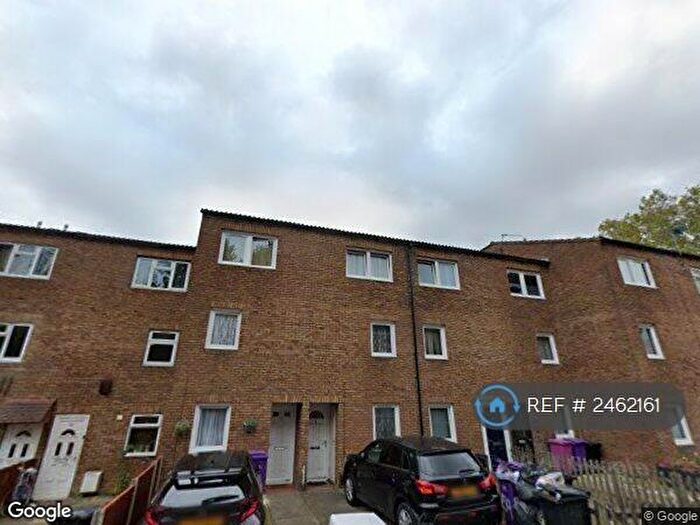4 Bedroom Terraced House To Rent In Swanfield Street, London, E2