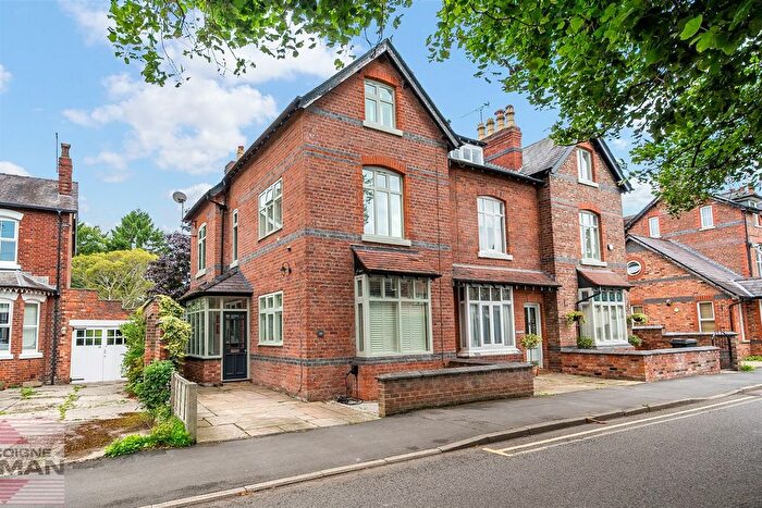 4 Bedroom End Of Terrace House For Sale In Gravel Lane, Wilmslow, SK9
