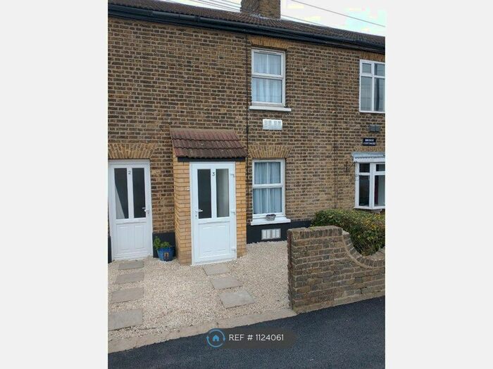 2 Bedroom Terraced House To Rent In Bridge Cottages, Shoeburyness, Southend-On-Sea SS3