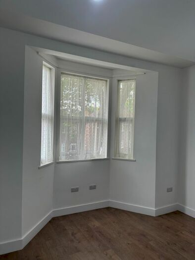 4 Bedroom Flat To Rent In Prince Regent Lane, London, E13