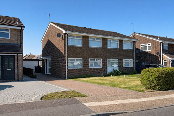 3 Bedroom Semi Detached House For Sale In Bruce Close, Deal, CT14