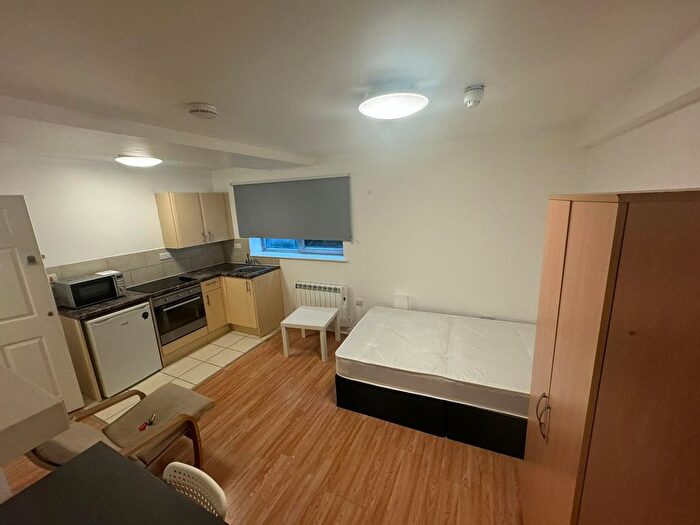 Studio To Rent In Bevois Valley Road, Southampton, SO14