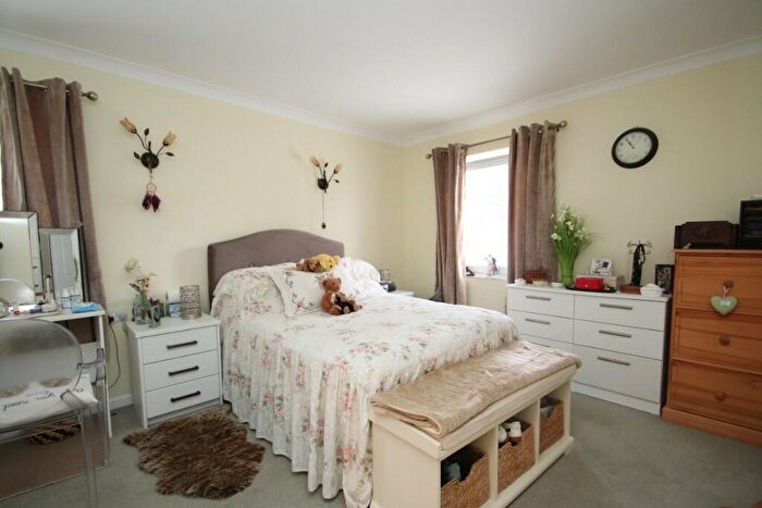 1 Bedroom Flat For Sale In Green Road, Portsmouth, Hampshire, PO5