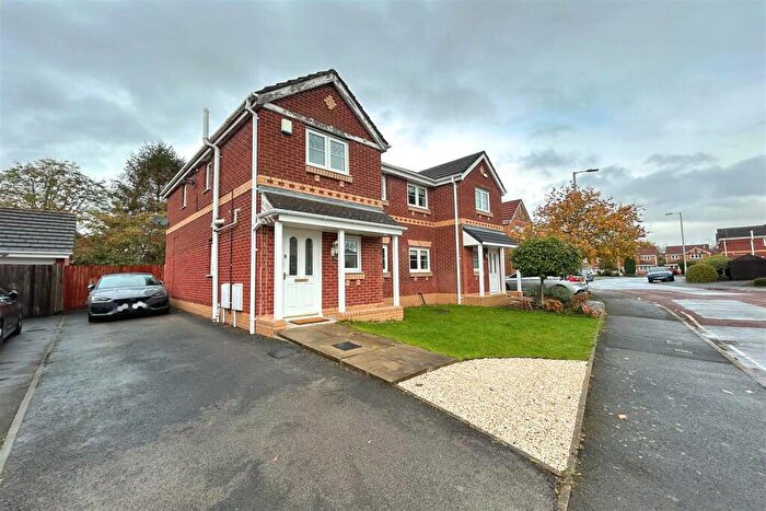 3 Bedroom Semi Detached House For Sale In Kerscott Road, Manchester, M23