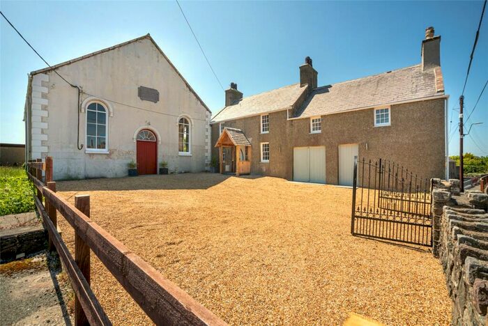 3 Bedroom Detached House For Sale In Caergeiliog, Holyhead, Isle Of Anglesey, LL65